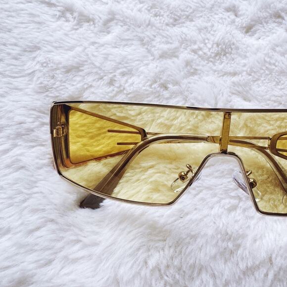 Shane Clear Yellow Wrap-Around Sunglasses - Picture 2 of 10